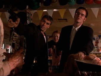 Кадр из к/ф «От рассвета до заката». Кадр из к/ф «От рассвета до заката».