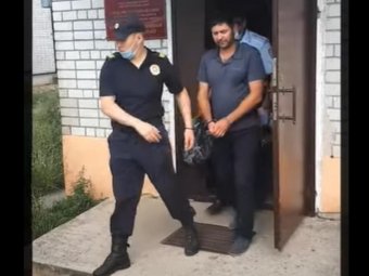 Задержание Худышина. Стоп-кадр из видео РУ ФСБ.